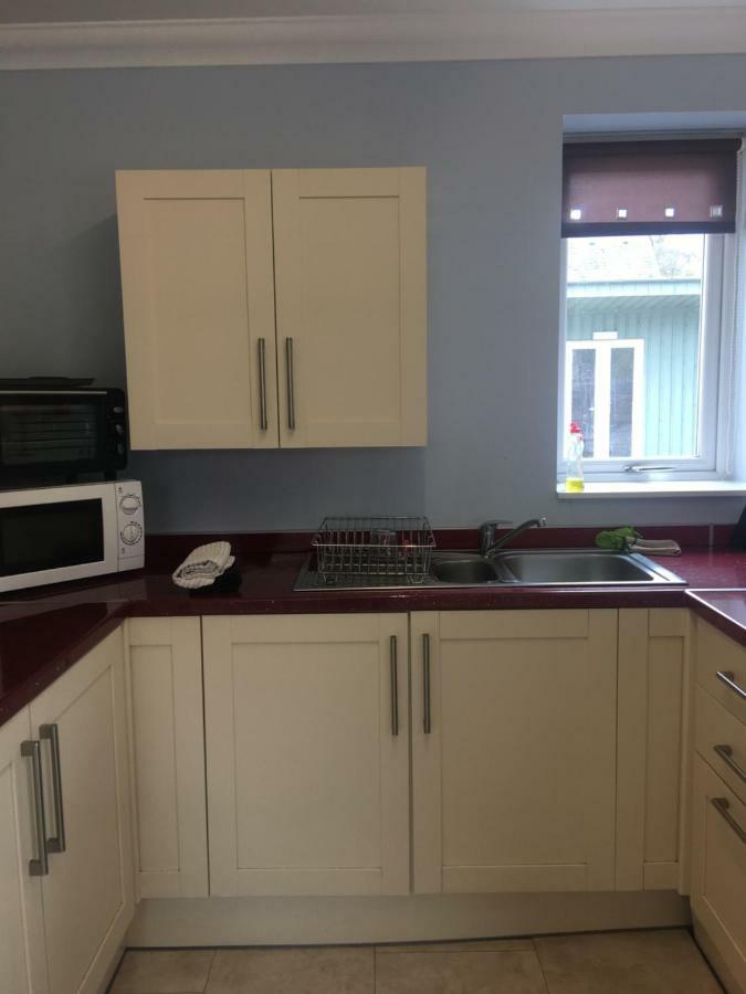 1 Lochness Rooms&Hostel Drumnadrochit Bagian luar foto