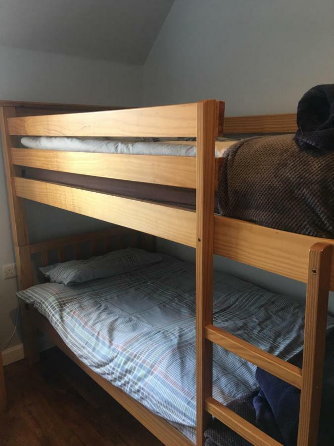 1 Lochness Rooms&Hostel Drumnadrochit Bagian luar foto